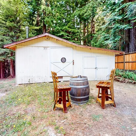 Redwood Bliss Villa